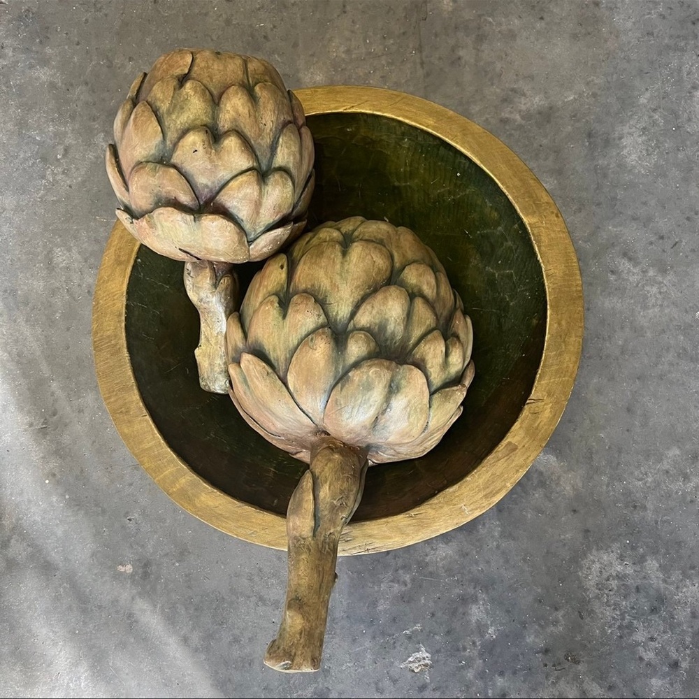 Elegant Gold and Green Artichoke Bowl